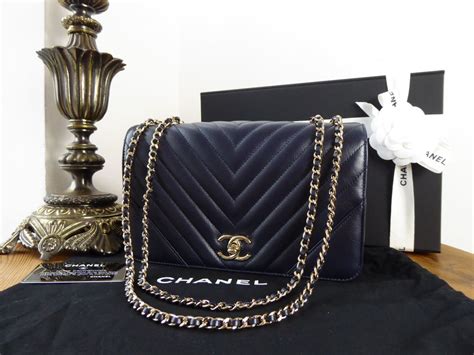 chanel medium chevron flap navy